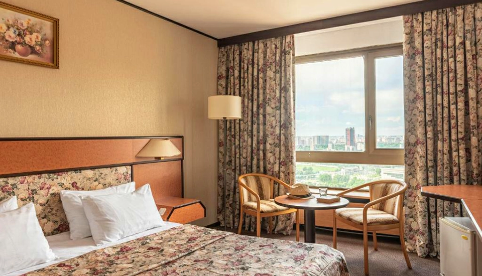 هتل کاسموس مسکو